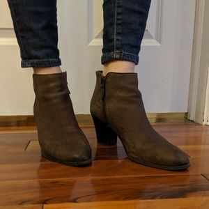 Franco Sarto 3" suede leather taupe ankle heels